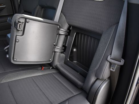 Used 2022 GMC Sierra 1500 Elevation image 26