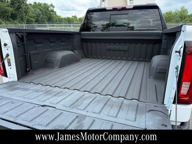 Used 2022 GMC Sierra 1500 AT4 w/ AT4 Premium Package AWD/4WD image 21