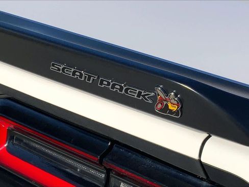 Used 2023 Dodge Challenger R/T Scat Pack image 8