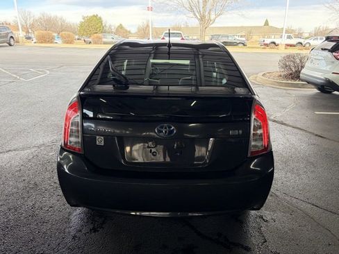 Used 2014 Toyota Prius Two image 13