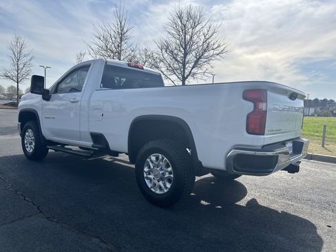 Used 2024 Chevrolet Silverado 3500 LT RWD image 7