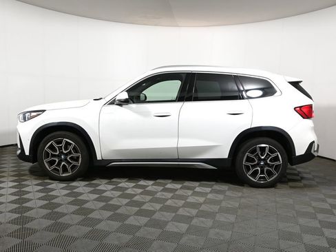 Certified 2025 BMW X1 xDrive28i w/ Technology Package AWD/4WD image 2