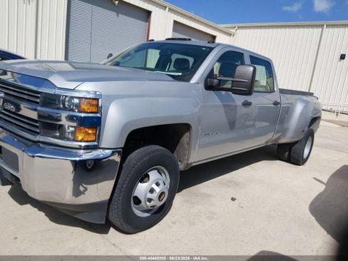 Used 2017 Chevrolet Silverado 3500 W/T RWD image 17