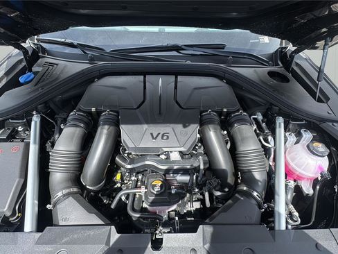 New 2026 Genesis GV70 3.5T Sport Prestige AWD/4WD image 9