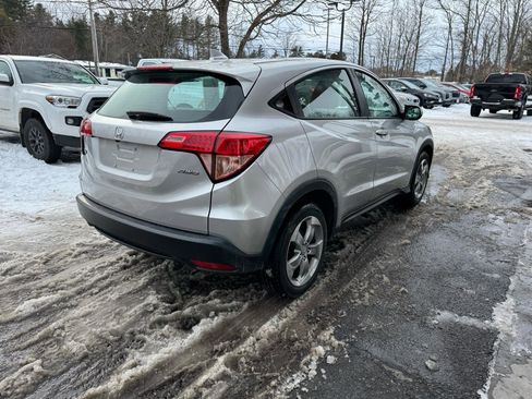 Used 2016 Honda HR-V LX image 5