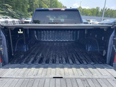 Used 2022 Chevrolet Silverado 1500 Custom AWD/4WD image 40