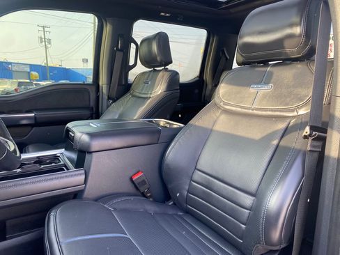 Used 2025 Ford F250 Platinum image 14