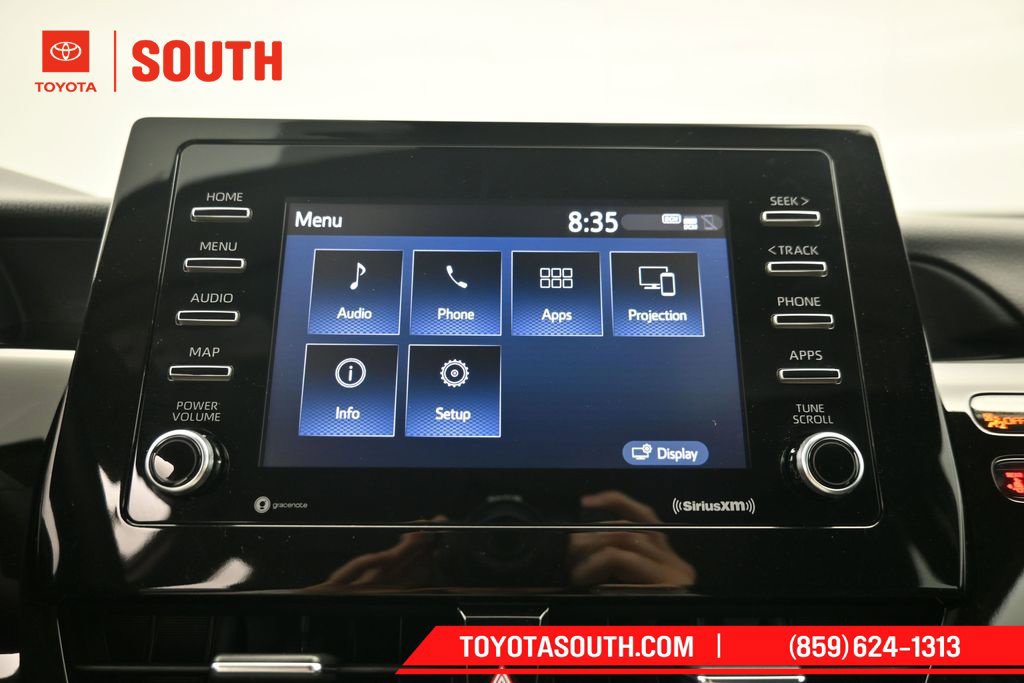 Used 2021 Toyota Camry SE FWD image 14