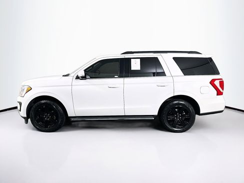 Used 2020 Ford Expedition XLT w/ Equipment Group 202A image 4