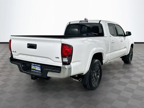 Certified 2020 Toyota Tacoma SR5 AWD/4WD image 15