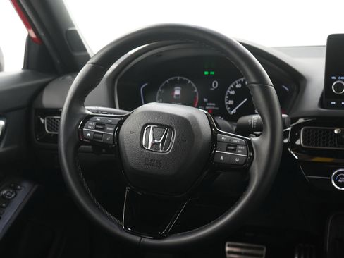 Used 2025 Honda Civic Sport image 16
