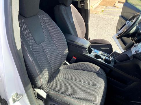 Used 2013 Chevrolet Equinox LT w/ Safety Package image 12