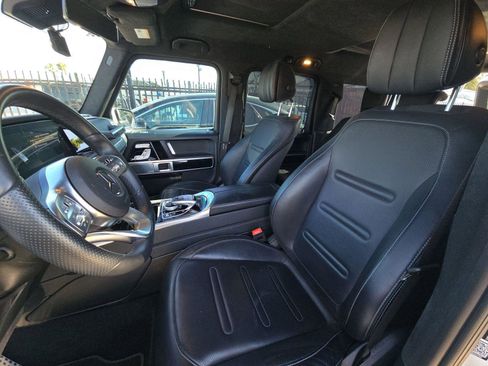 Used 2022 Mercedes-Benz G 550 w/ Exclusive Interior Package image 6