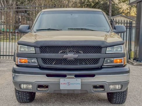 Used 2004 Chevrolet Silverado 1500 w/ Light Duty Power Package image 2