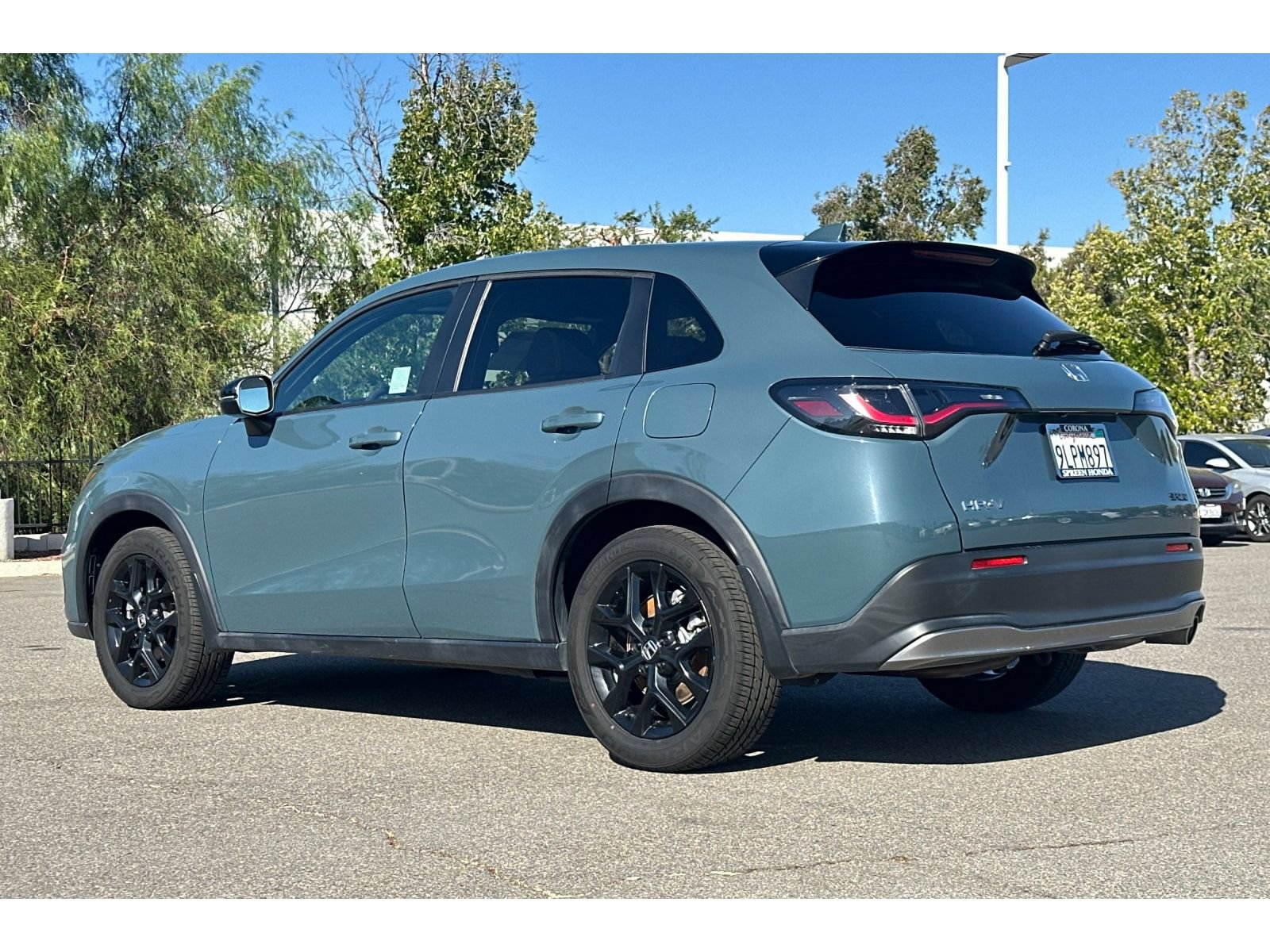 Used 2024 Honda HR-V Sport image 3