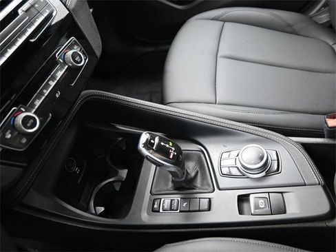Used 2021 BMW X1 sDrive28i image 5