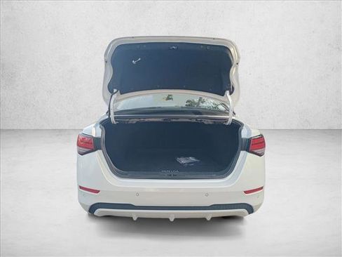 Used 2024 Nissan Sentra SV image 7