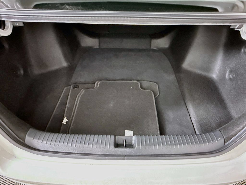 Used 2024 Honda Accord Sport image 27