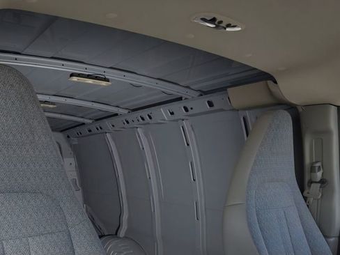 New 2026 GMC Savana 2500 w/ Driver Convenience Package RWD image 24
