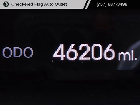 Used 2013 Hyundai Santa Fe Sport AWD/4WD image 12