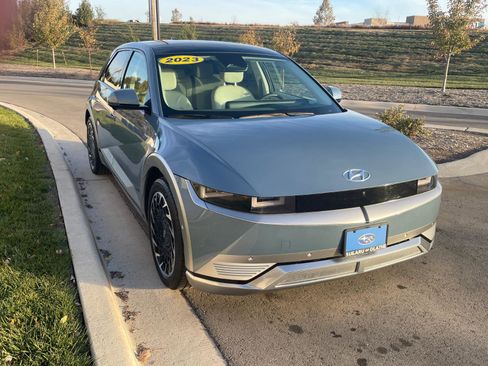 Used 2023 Hyundai Ioniq 5 Limited image 1