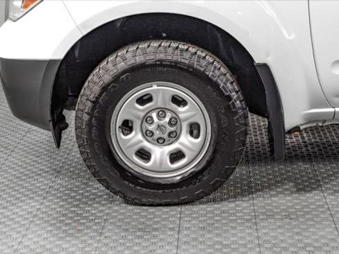 Used 2019 Nissan Frontier S image 30