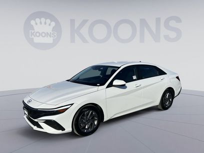Used 2024 Hyundai Elantra SEL