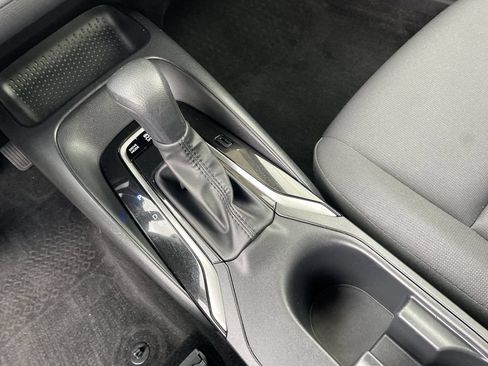 Certified 2025 Toyota Corolla LE AWD/4WD image 21