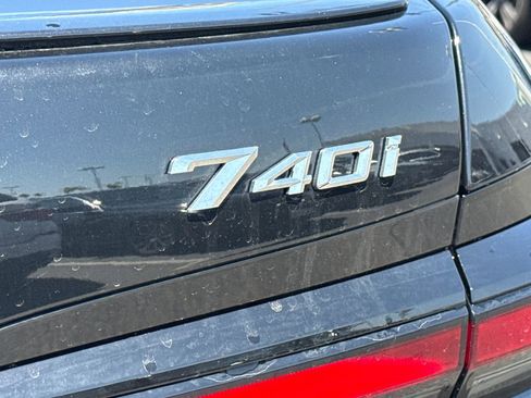 New 2026 BMW 740i RWD image 11