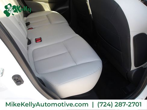 Used 2023 Mitsubishi Eclipse Cross image 11