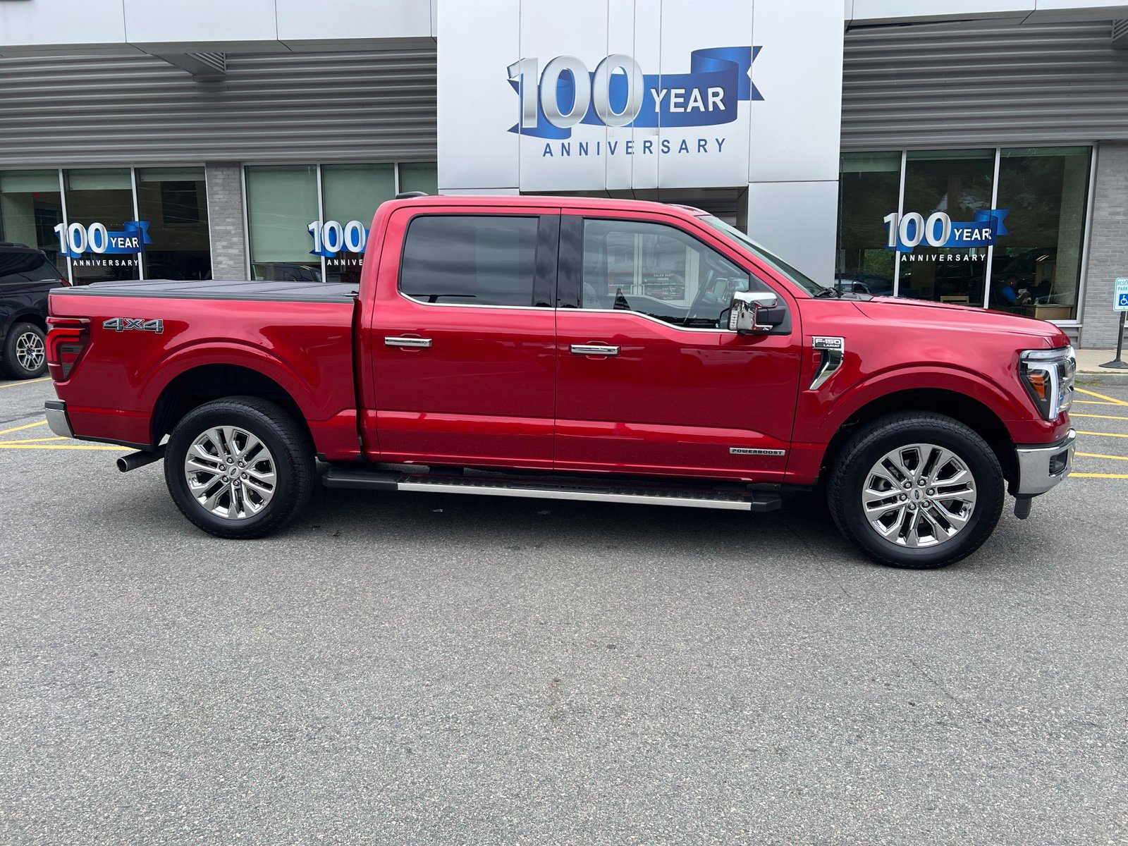 Used 2025 Ford F150 Lariat w/ Equipment Group 501A Mid AWD/4WD image 8