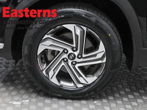 Used 2023 Hyundai Santa Fe SEL w/ Premium Package image 33