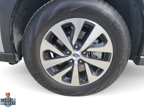 Used 2024 Subaru Outback Premium AWD/4WD image 19