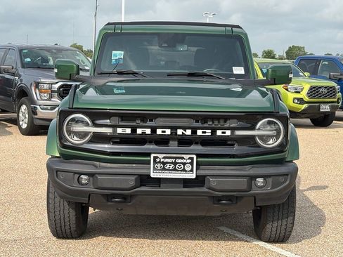 Used 2023 Ford Bronco Outer Banks AWD/4WD image 3