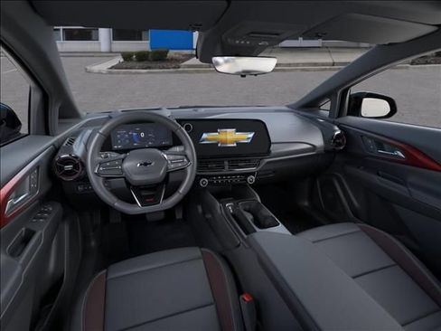 New 2025 Chevrolet Equinox EV RS w/ Convenience Package II AWD/4WD image 15