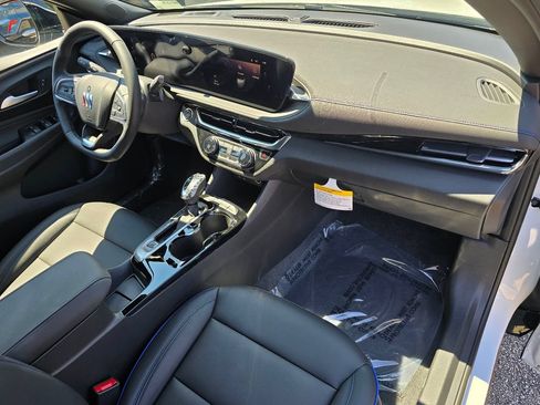 New 2026 Buick Envista Sport Touring w/ Convenience I Package FWD image 28