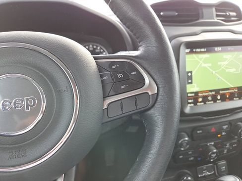 Used 2022 Jeep Renegade Latitude w/ Convenience Group image 22