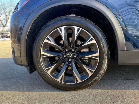 Certified 2024 MAZDA CX-90 Plug-In Hybrid w/ Premium Plus image 9