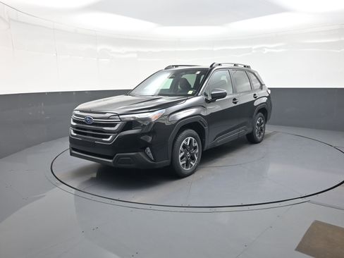New 2026 Subaru Forester Premium AWD/4WD image 7
