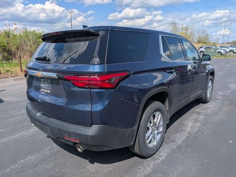Used 2023 Chevrolet Traverse LS w/ Safety Package AWD/4WD image 8