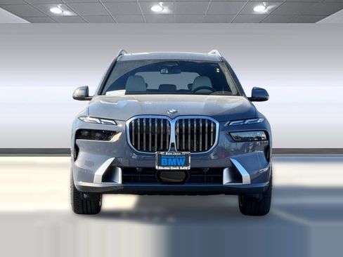New 2026 BMW X7 xDrive40i w/ Executive Package image 5