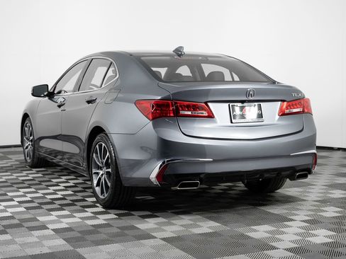 Used 2019 Acura TLX V6 SH-AWD image 5