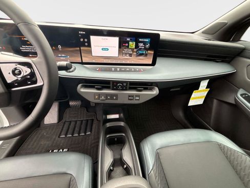 New 2026 Nissan Leaf Platinum+ image 16