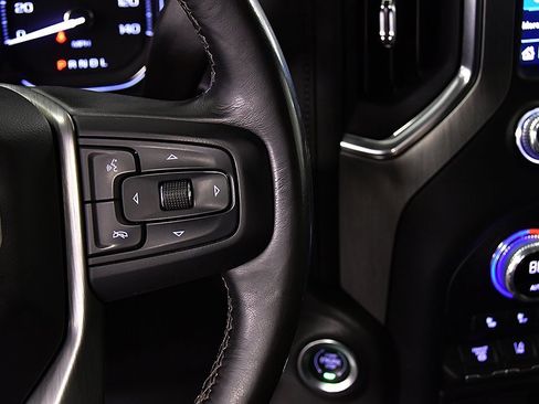 Used 2022 GMC Sierra 3500 Denali image 23