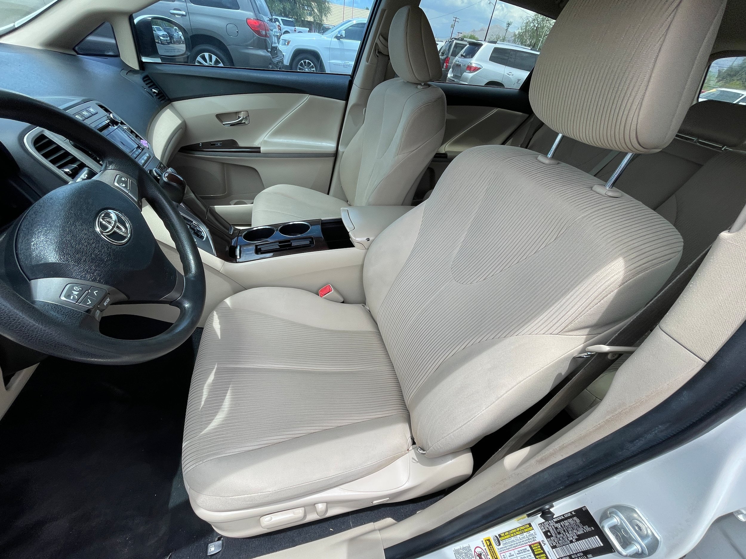 Used 2011 Toyota Venza FWD image 13