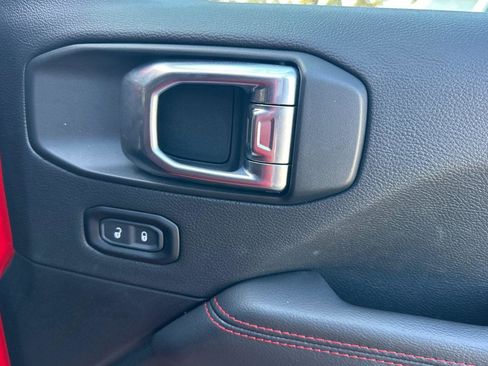 Used 2023 Jeep Wrangler Unlimited Rubicon 4xe image 19