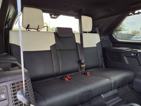 Used 2025 Toyota Sequoia Capstone AWD/4WD image 12