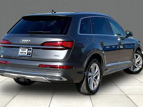 Used 2023 Audi Q7 3.0T Premium Plus AWD/4WD image 2