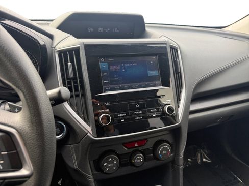 Used 2023 Subaru Impreza Premium image 12