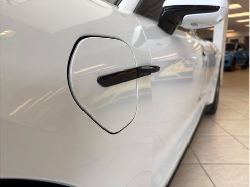 Used 2023 Porsche Taycan RWD image 32